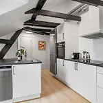 Apartment City-center Penthouse W Private Balcony Aarhus